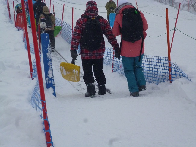 大阪から子供と行ける 雪遊びが出来る びわ湖バレイ のスノーランド ゆうゆうブログ